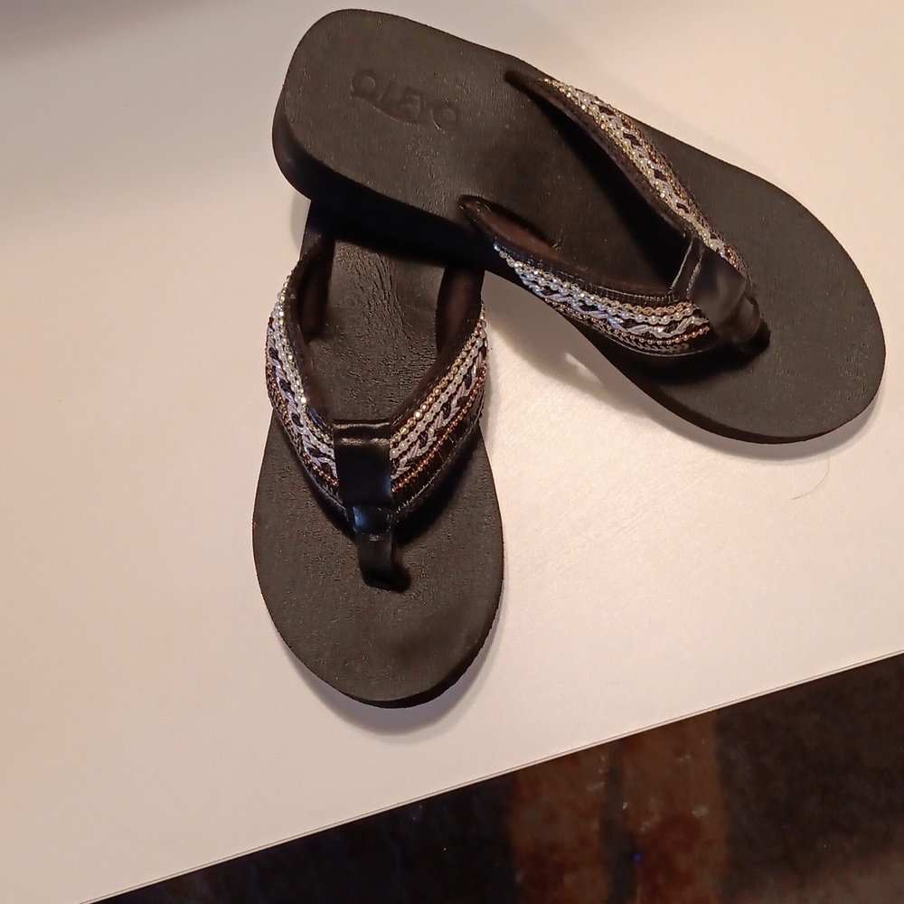 Sandal flip flop size 8